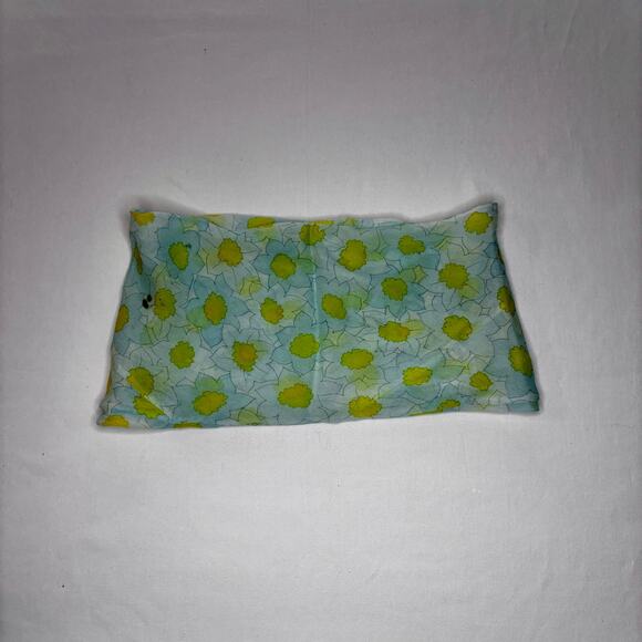 Lot of 4 Vintage Silk Infinity Scarves Neckerchiefs Novelty Print Wounded Bird - Picture 7 of 12